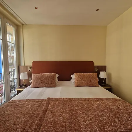 Aston La Scala ניס