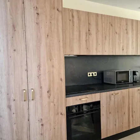 בית מגורים Aston La Scala ניס