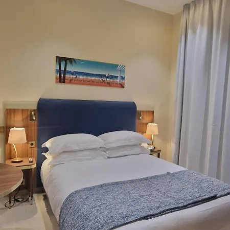 Aston La Scala בית מגורים