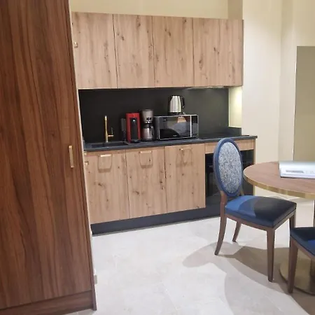 בית מגורים Aston La Scala ניס