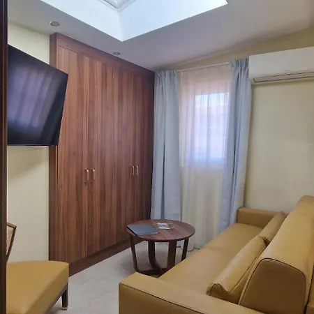 בית מגורים Aston La Scala ניס