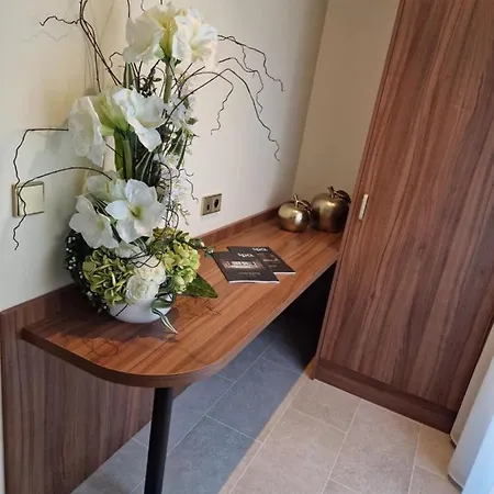 Residens Aston La Scala *