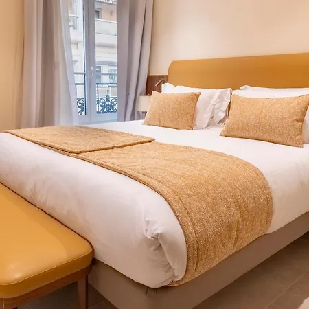 Residens Aston La Scala