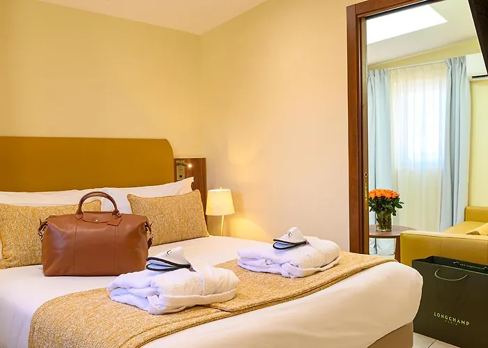 Aston La Scala * 尼斯